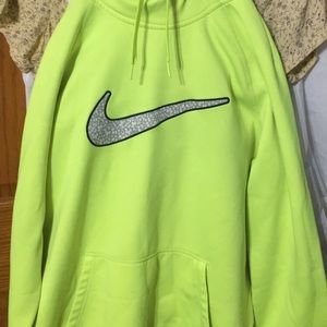 nike sweatshirt